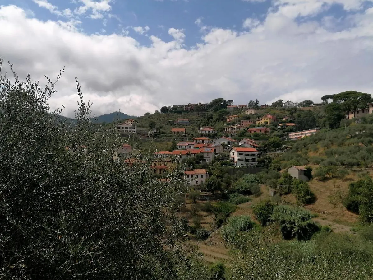 Nonna Paola Guest House Leivi 0*,  Italia