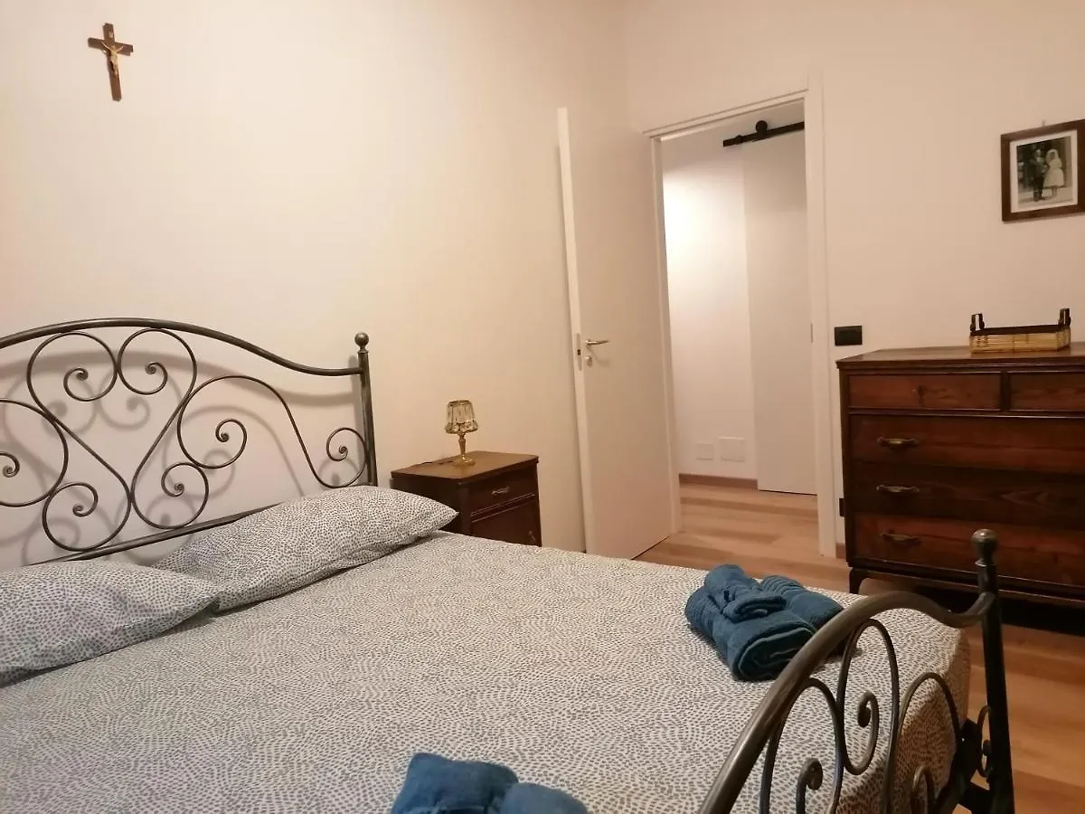 Appartamento Nonna Paola Guest House Leivi Italia